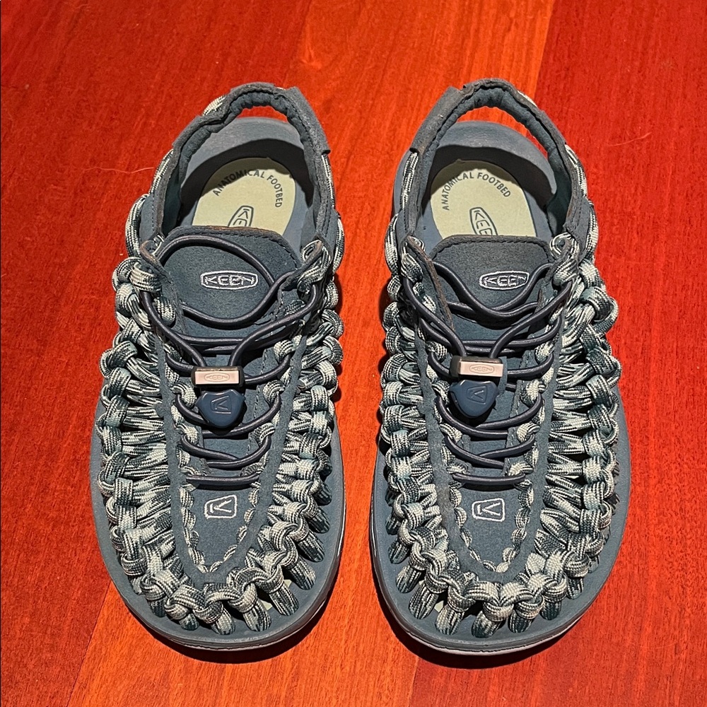 KEEN UNEEK Celestial/Blue Grotto Sandal Shoes US 6 UK 3.5 EU 36 - Picture 6 of 10